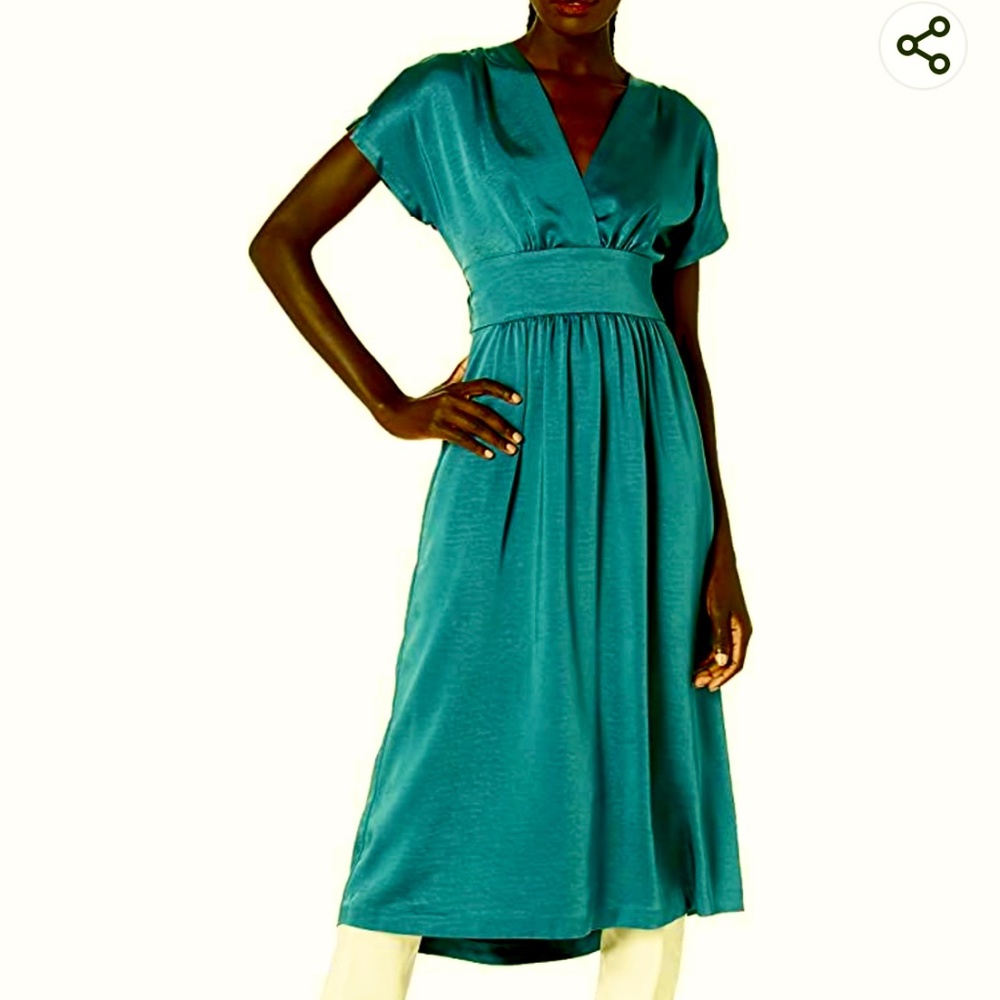 SOLD 🚫 Elegant Teal Dress ✨